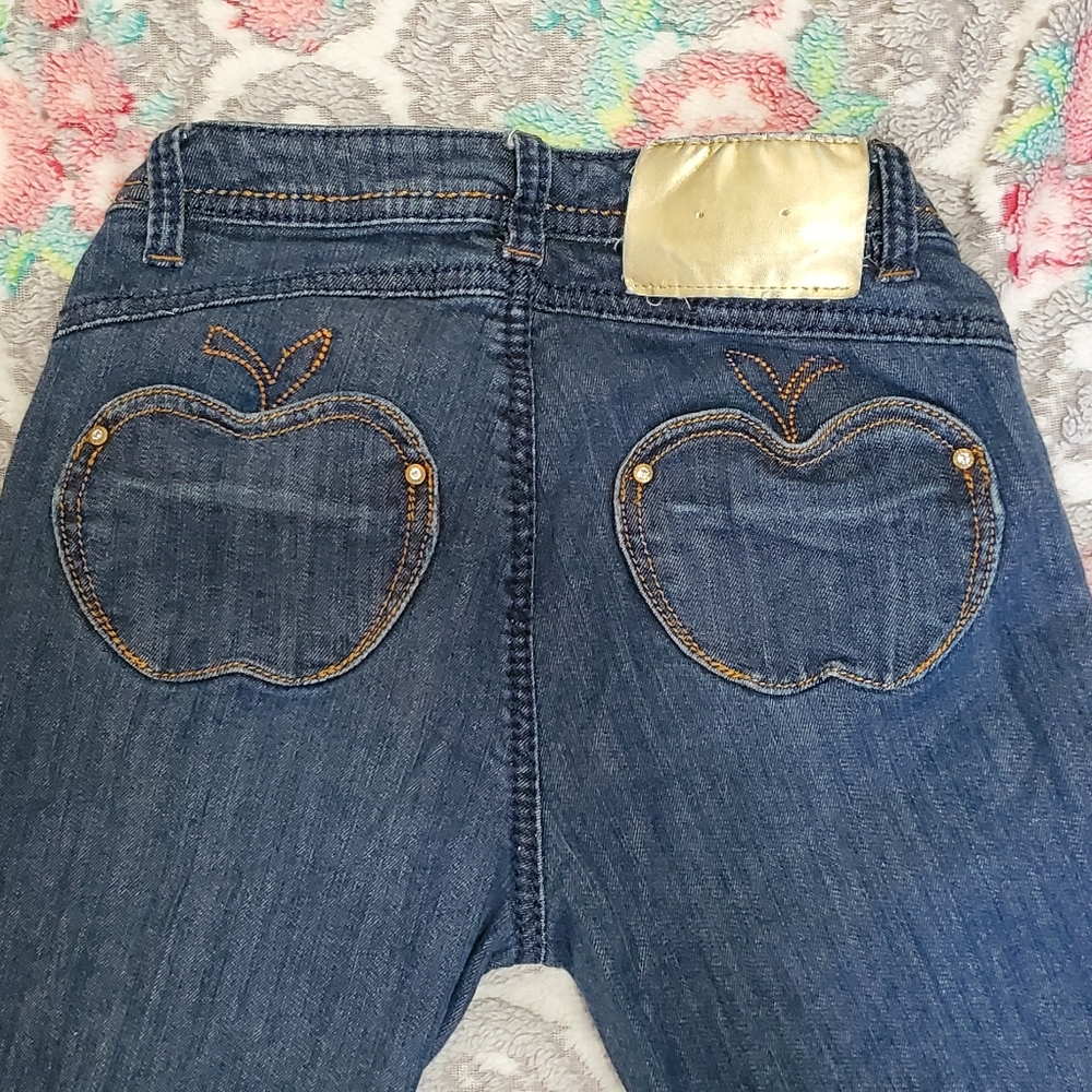 Real apple bottom jeans